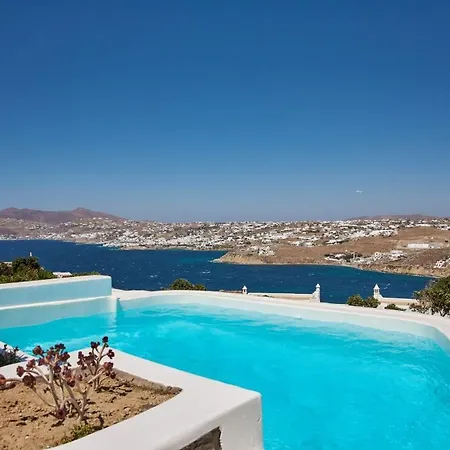 Aella * Mykonos Town